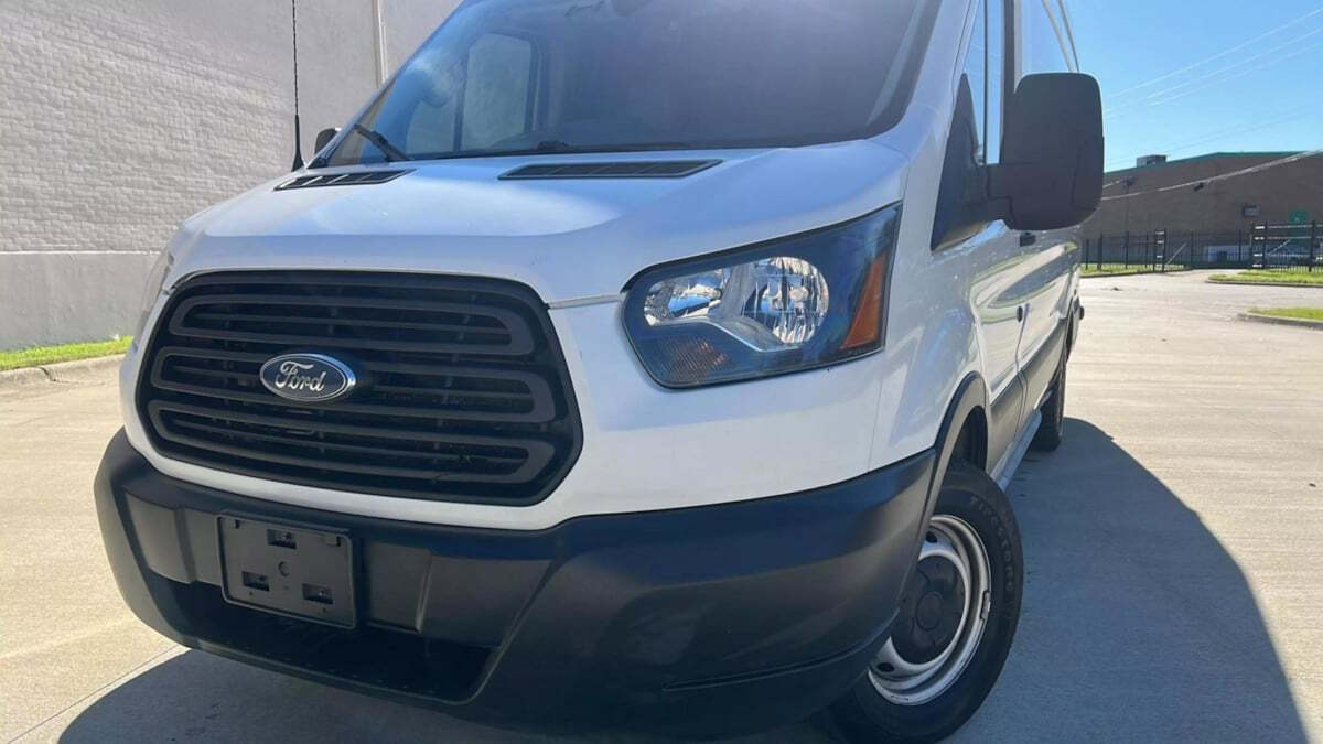 2019 Ford Transit for sale at IMD MOTORS, INC in Dallas, TX