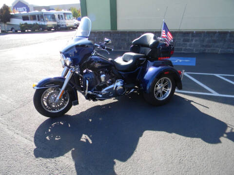 2013 Harley-Davidson Tri Glide Ultra for sale at PREMIER MOTORSPORTS in Vancouver WA