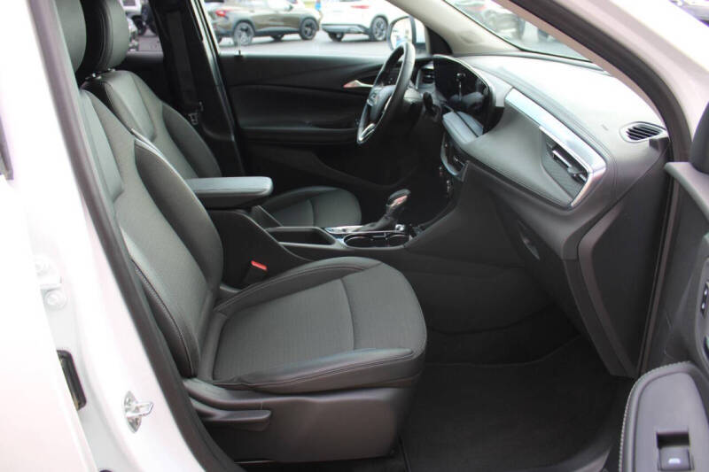 2025 Buick Encore GX Preferred
