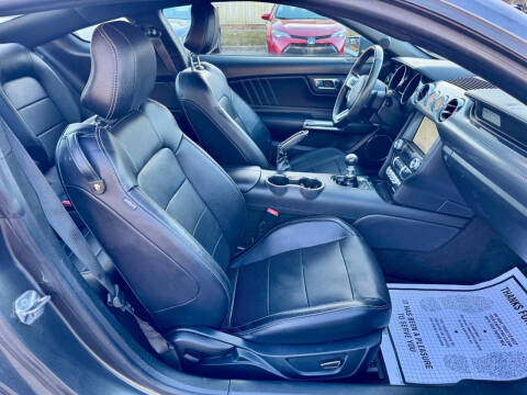 2016 Ford Mustang EcoBoost Premium