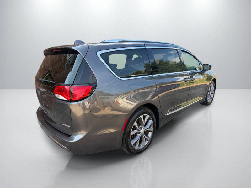 2017 Chrysler Pacifica Limited