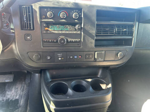 2025 Chevrolet Express 2500