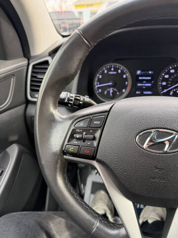 2017 Hyundai Tucson SE Plus