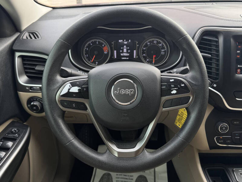 2019 Jeep Cherokee Latitude