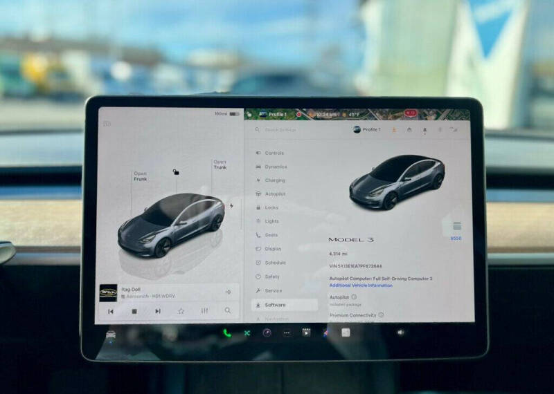 2023 Tesla Model 3