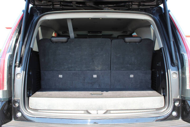 2017 Cadillac Escalade Premium Luxury