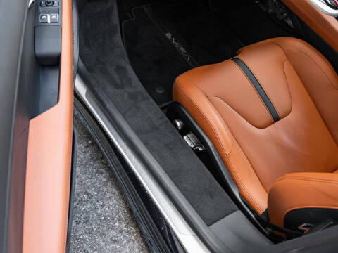 2025 Lotus Emira V6 Base