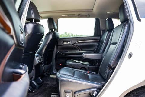 2015 Toyota Highlander Limited Platinum