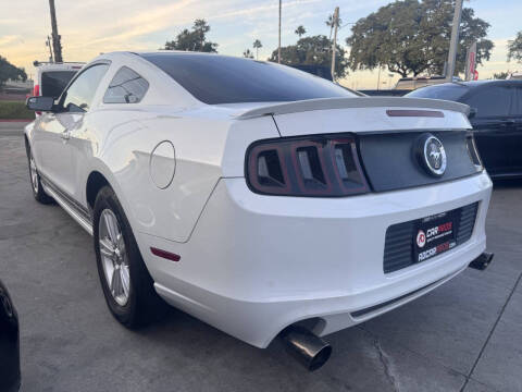 2014 Ford Mustang V6 Premium