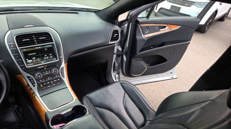 2016 Lincoln MKX Select