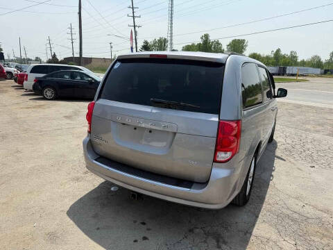 2014 Dodge Grand Caravan SXT 30th Anniversary