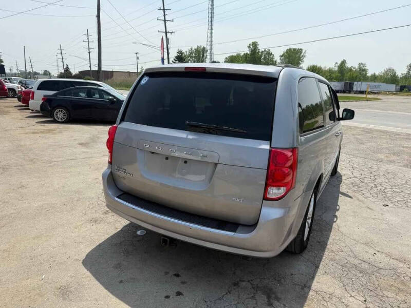 2014 Dodge Grand Caravan SXT 30th Anniversary