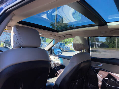 2017 Hyundai Santa Fe Limited Ultimate