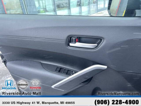 2022 Toyota Corolla Cross XLE