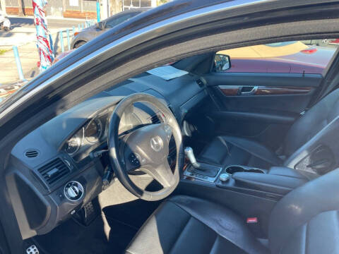 2011 Mercedes-Benz C-Class