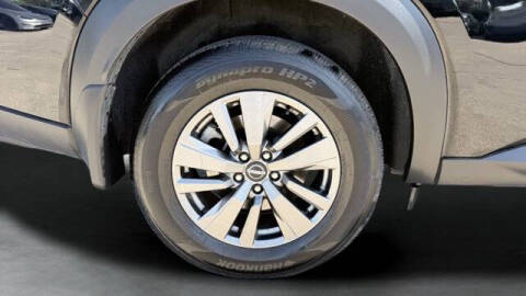 2025 Nissan Pathfinder S
