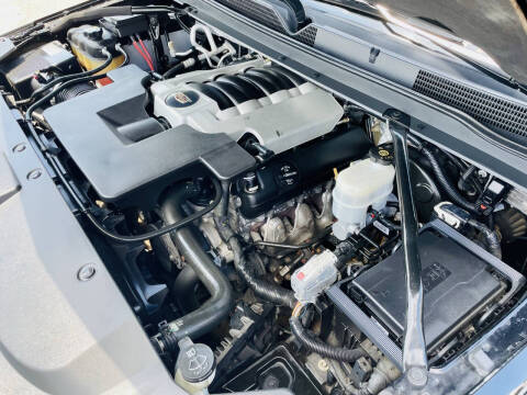 2018 Cadillac Escalade ESV Premium Luxury