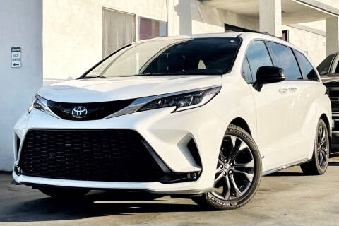 2021 Toyota Sienna for sale at Fastrack Auto Inc in Rosemead CA