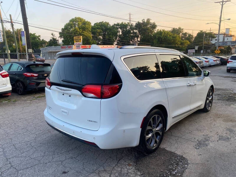 2018 Chrysler Pacifica Limited