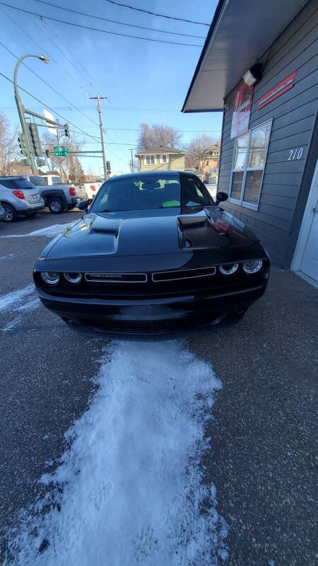 2016 Dodge Challenger SXT