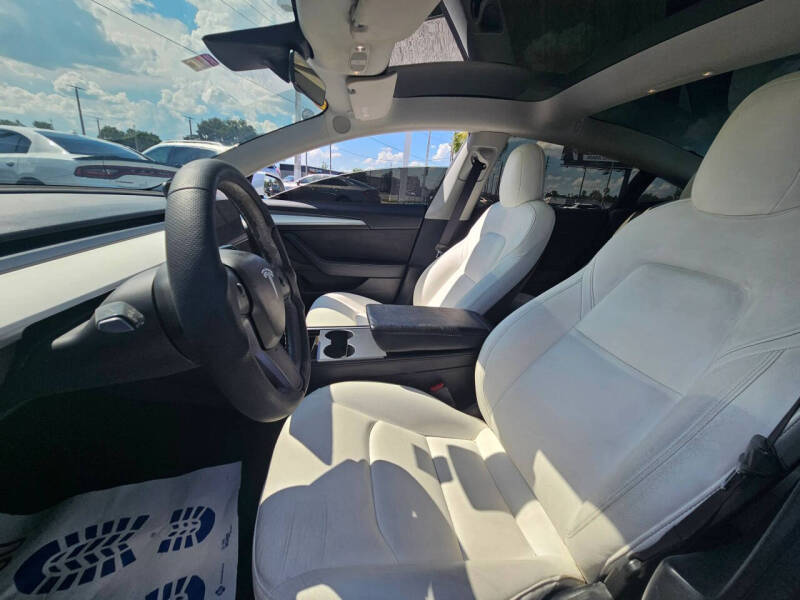 2021 Tesla Model 3 Standard Range Plus