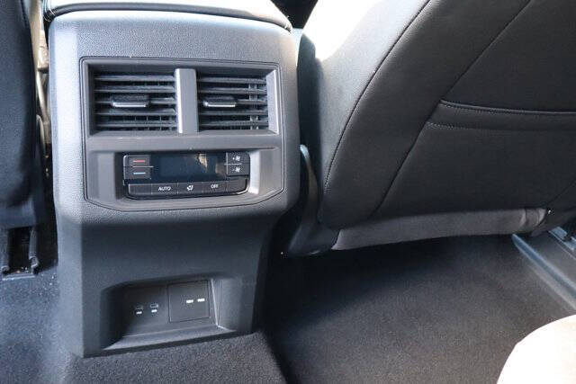 2023 Volkswagen Atlas V6 SE