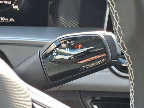 2026 Volkswagen Tiguan SE 4Motion