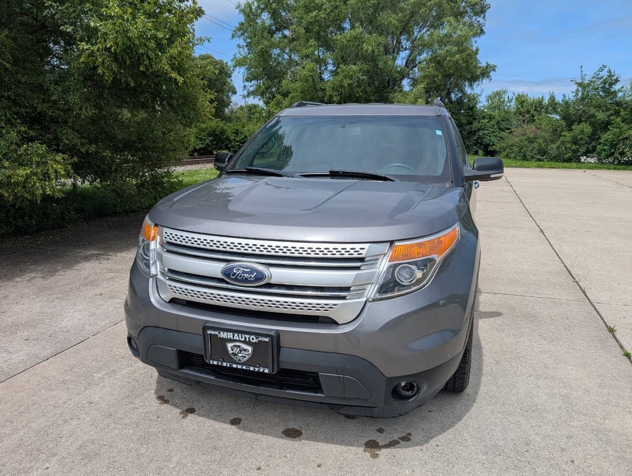 Gray 2013 Ford Explorer XLT XLT 4dr SUV 1