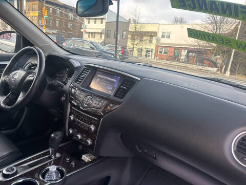 2014 Nissan Pathfinder Platinum