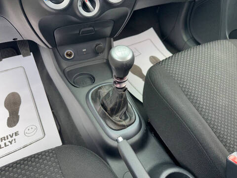 2009 Hyundai Accent SE