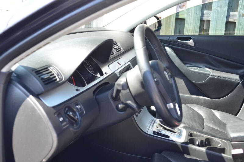 2010 Volkswagen Passat Komfort