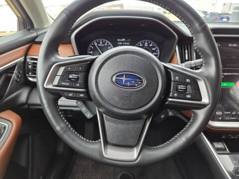 2022 Subaru Outback Touring XT