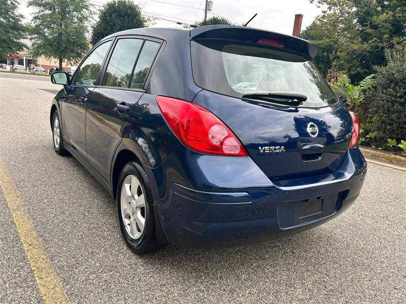 2008 Nissan Versa 1.8 S