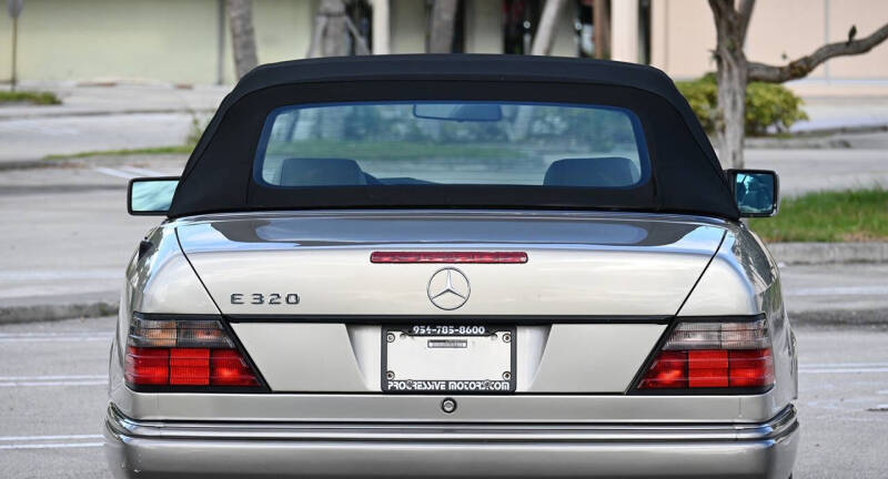 1995 Mercedes-Benz E-Class E 320