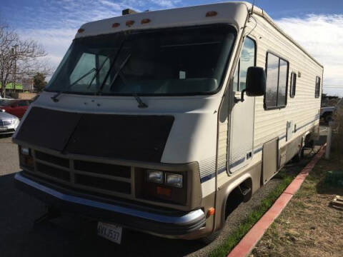 1985 Chevrolet P30 Motorhome Chassis for sale at Best Buy Auto Sales in Hesperia CA