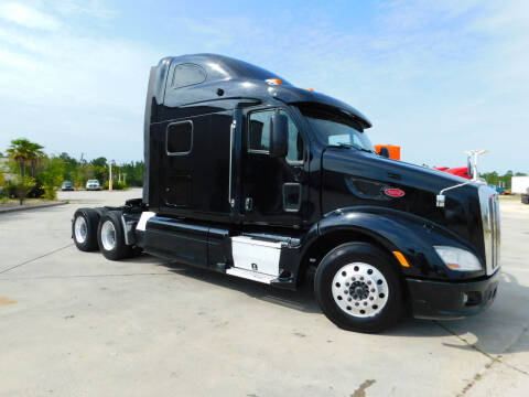 2013 Peterbilt 587