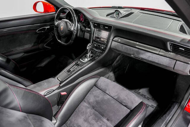 2016 Porsche 911 Targa 4 GTS