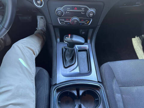2018 Dodge Charger SXT