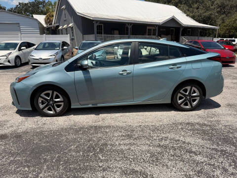 2019 Toyota Prius XLE