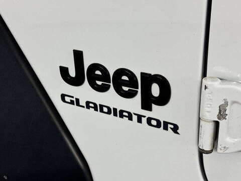 2020 Jeep Gladiator Sport