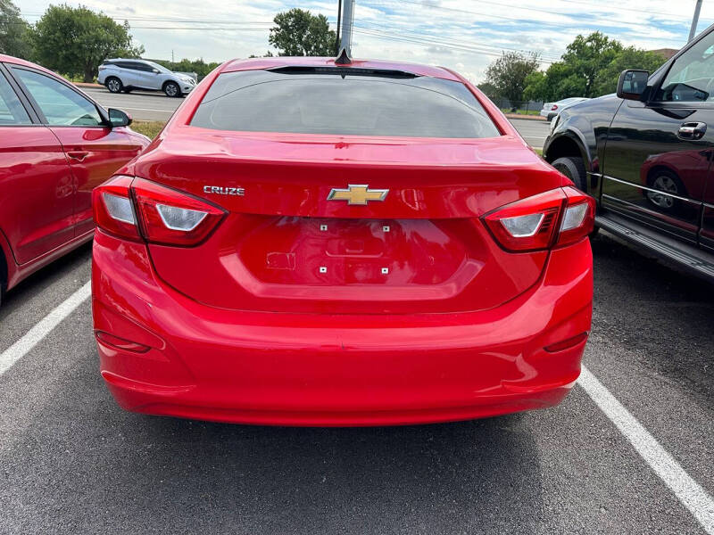 2017 Chevrolet Cruze LS Auto