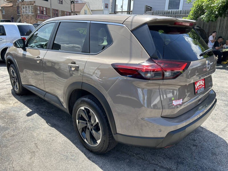 2024 Nissan Rogue SV