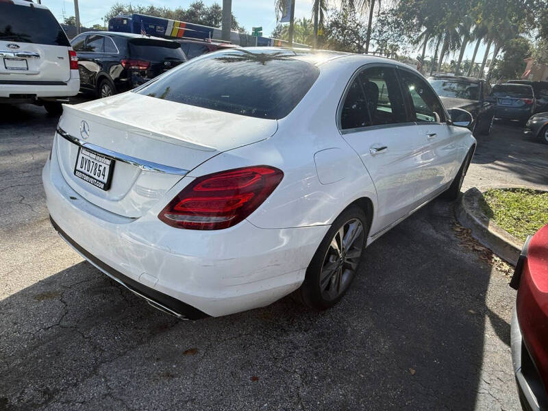 2018 Mercedes-Benz C-Class C 300