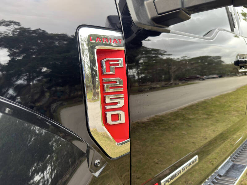 2017 Ford F-250 Super Duty Lariat