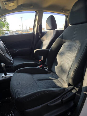 2016 Nissan Versa Note SV