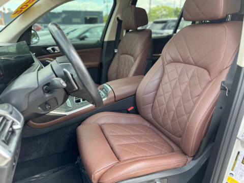 2024 BMW X7 xDrive40i