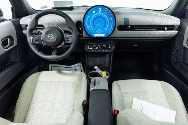 2025 MINI Hardtop 2 Door Cooper S Signature Trim