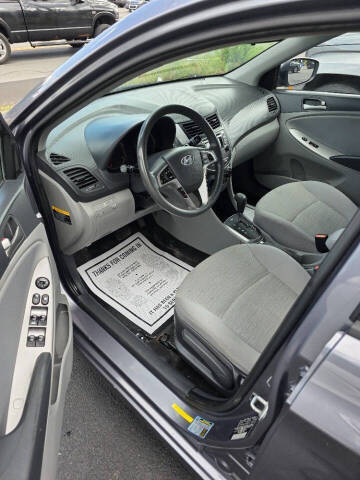 2015 Hyundai Accent GLS