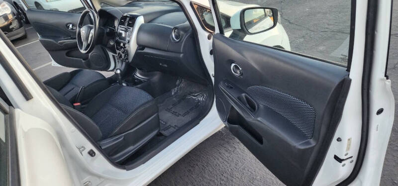 2016 Nissan Versa Note SV