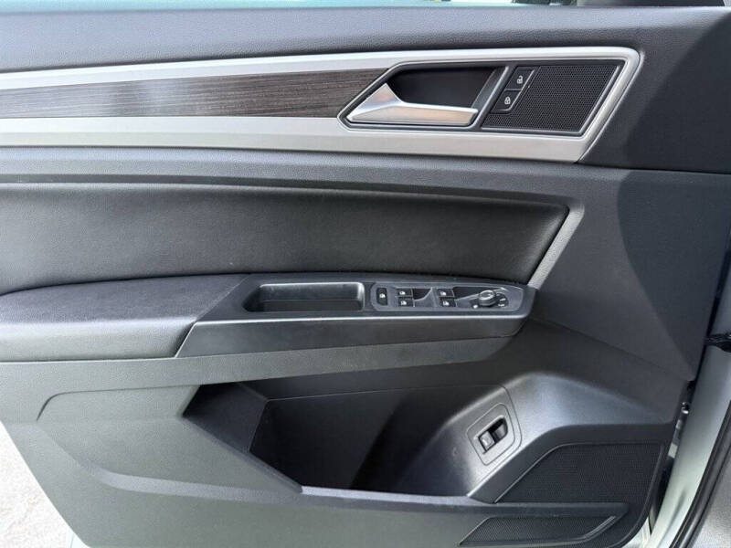 2018 Volkswagen Atlas V6 SEL 4Motion